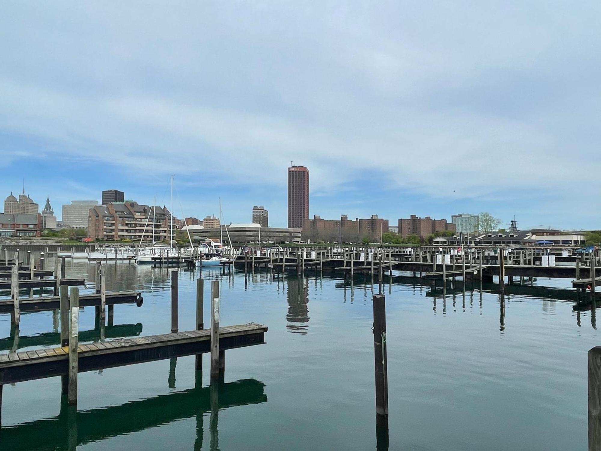 Buffalo'S River Den 外观 照片